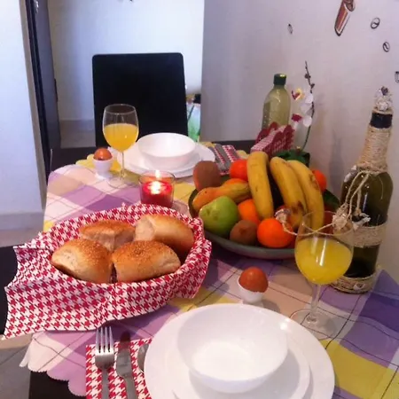 By The * נאוי אפיבטיי