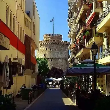 By The * Neo Epivates