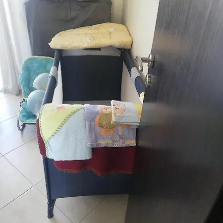 Apartmán By The Néoi Epivátai