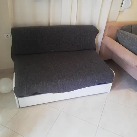 Apartmán By The Néoi Epivátai