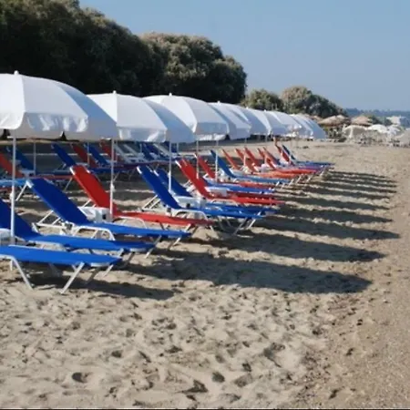 Apartmán By The Néoi Epivátai