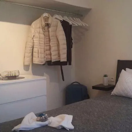 Apartmán By The Néoi Epivátai