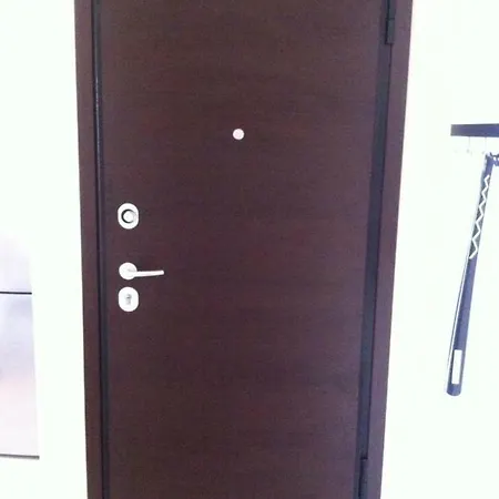 By The * Néoi Epivátai